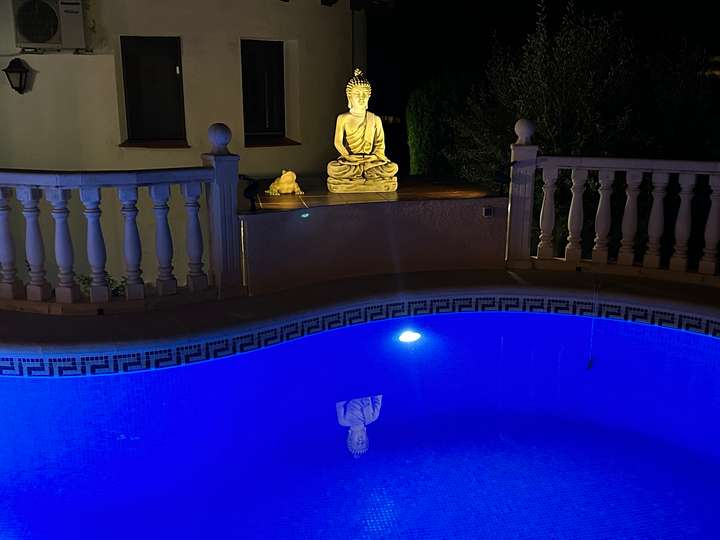Pool am Abend